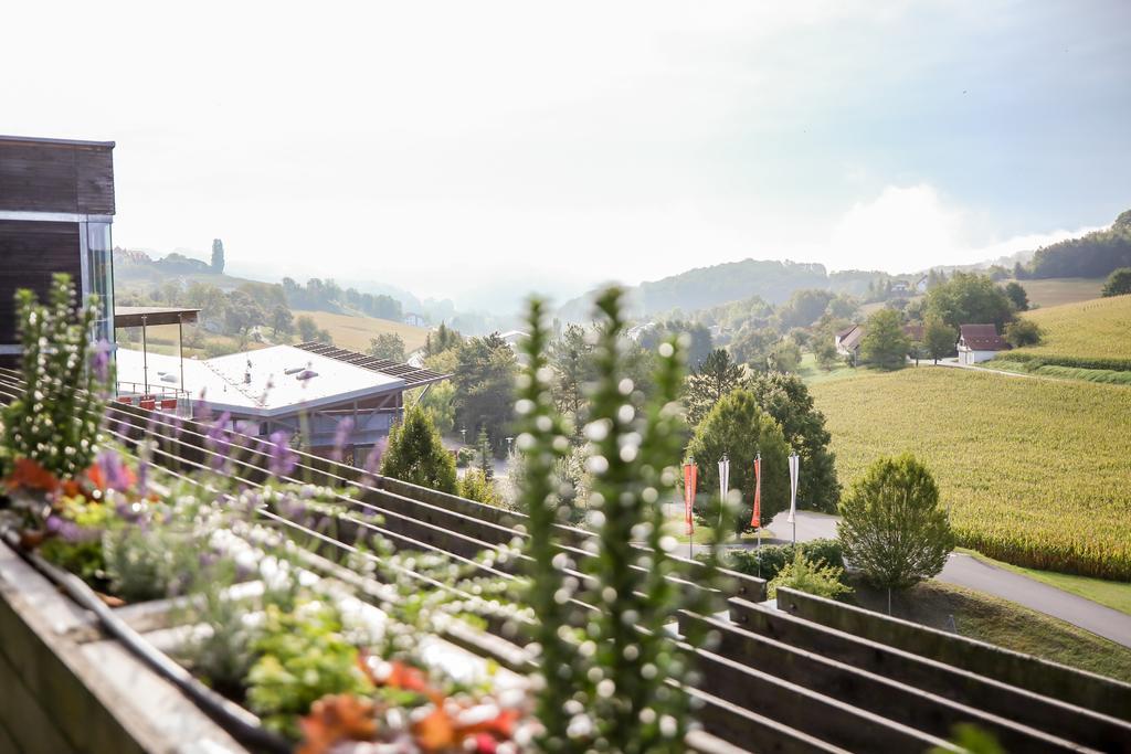 Das Sonnreich - Thermenhotel Loipersdorf Fürstenfeld Buitenkant foto